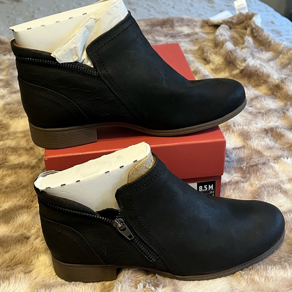 Cobb Hill Crosbie Bootie
